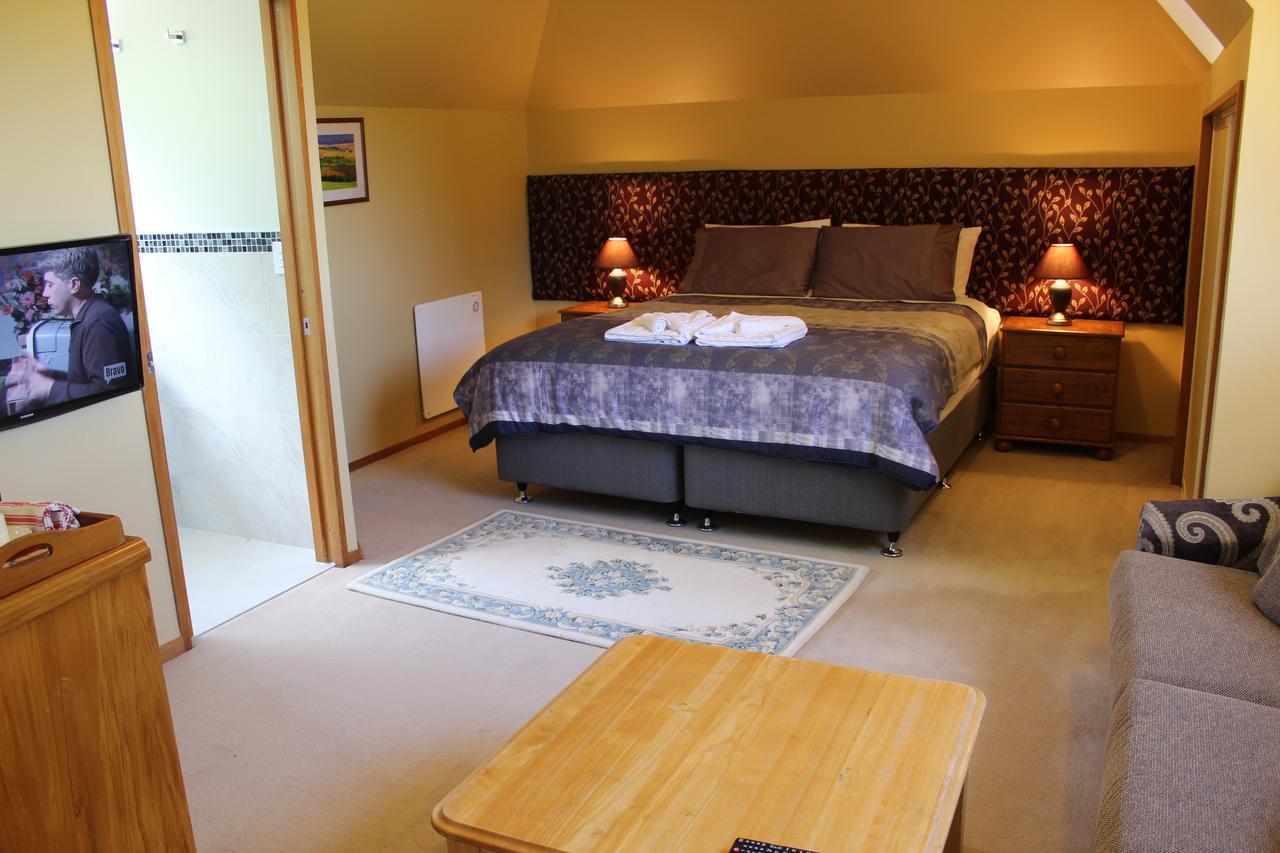 Shamrock Garden B&B Airport Christchurch Exterior photo